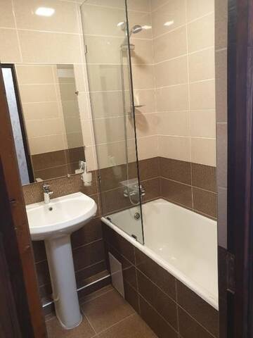 Фото номера Стандартный одноместный номер с балконом Отель Kirovakan Hotel г. Ванадзор 5